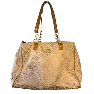 Tommy Hilfiger Beige Monogram Tote Bag – Excellent Condition!